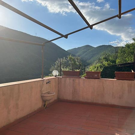Casa Belvedere A Valle San Martino Di Spoleto Eksteriør billede