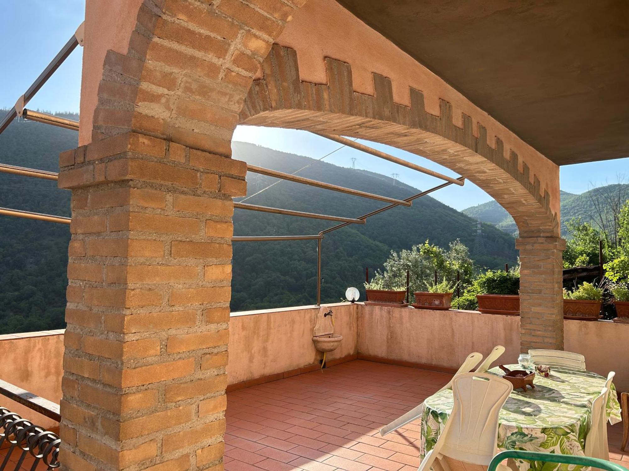 Casa Belvedere A Valle San Martino Di Spoleto Eksteriør billede