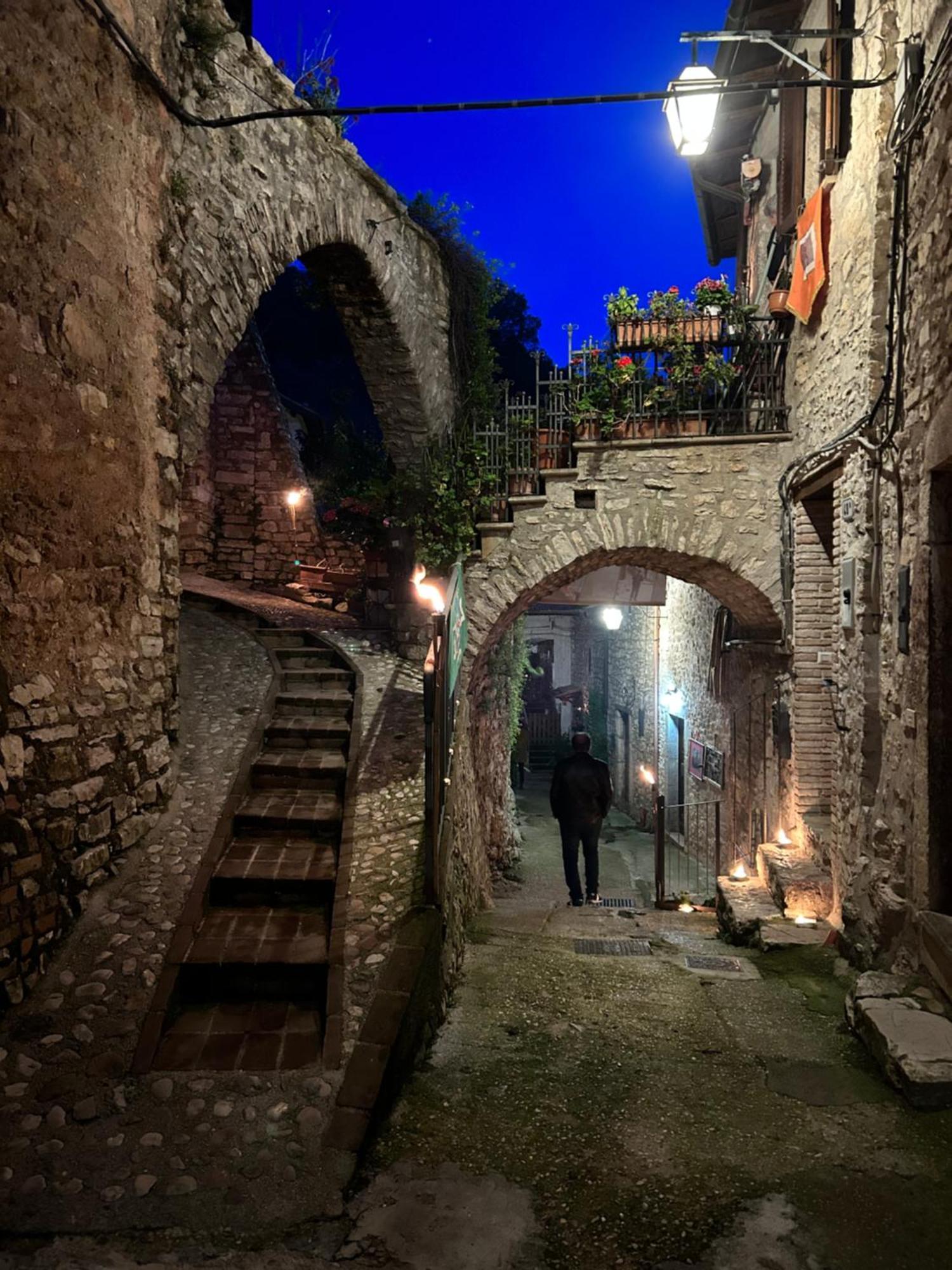 Casa Belvedere A Valle San Martino Di Spoleto Eksteriør billede